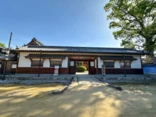 四国八十八ヶ所霊場 第70番札所 本山寺