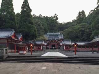 霧島神宮　拝殿