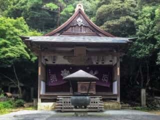 大龍寺　奥の院大師堂