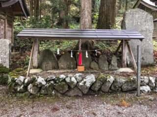 早池峰神社の境内