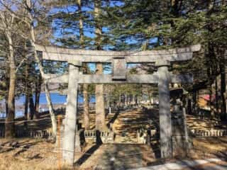 旧赤城神社本宮跡地　鳥居と参道