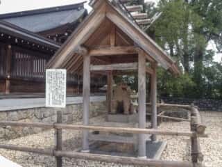 籠神社　重文狛犬