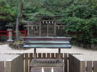 三ツ鳥居 　檜原神社 (笠縫邑比定地)