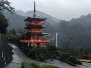 熊野那智大社　三重塔