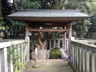 酒見神社 栄水の井 (中嶋宮比定地)