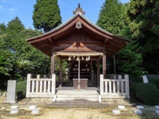 大和大国魂神社　拝殿