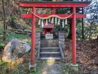 釣石神社　古峰神社