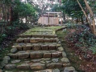 宇治山田神社 参道 (奈尾之根宮比定地)