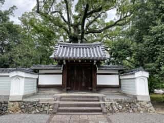 広隆寺